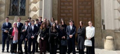 Mimořádná exkurze studentů diplomacie z 1. A na MZV